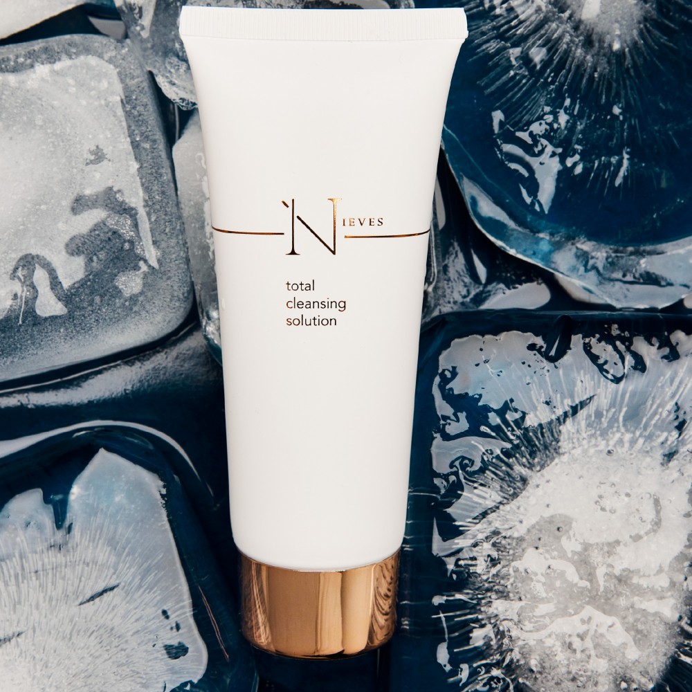 NIEVES TOTAL CLEANSING SOLUTION BY NIEVES...