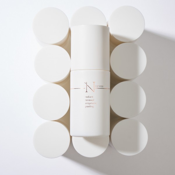 NIEVES SET RADIANT RENEWAL ENZYMATIC PEELING BY NIEVES ALVAREZ 40 G